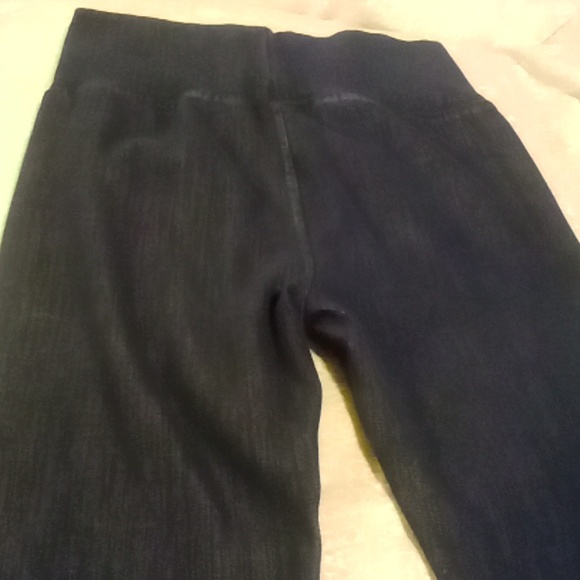 Leggings / Jeggings - Picture 5 of 8